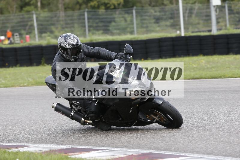 /53 16.09.2025 Track Day Domi Aegerter ADR/Gruppe gruen/44